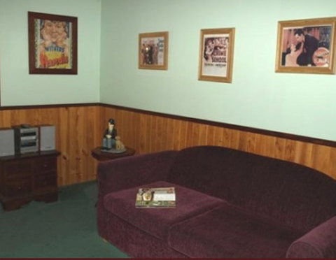 Pemberton Old Picture Theatre Holiday Apartments - Winery Find 10