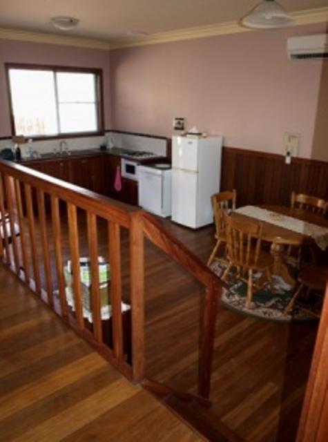 Pemberton Old Picture Theatre Holiday Apartments - Winery Find 20