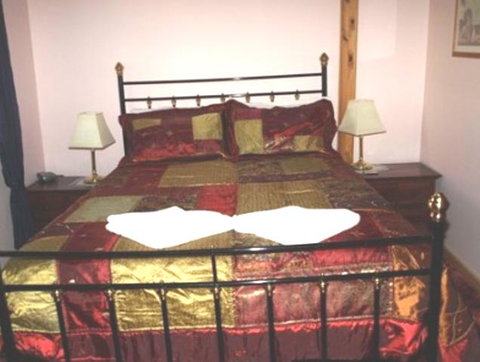 Pemberton Old Picture Theatre Holiday Apartments - Winery Find 14