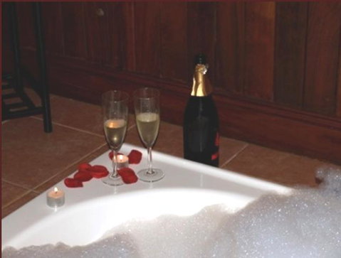 Pemberton Old Picture Theatre Holiday Apartments - Winery Find 0