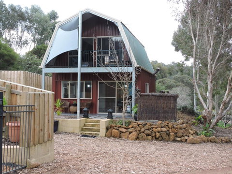 Dunsborough Barn Stay - Winery Find 1