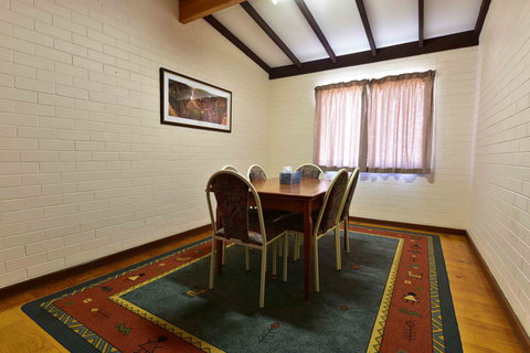 Kalbarri Sunset Villa - Winery Find 23