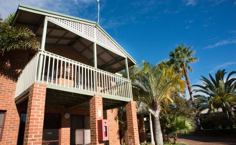 Kalbarri Palm Resort - Winery Find 31