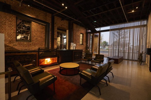 The Premier Mill Hotel - Winery Find 0