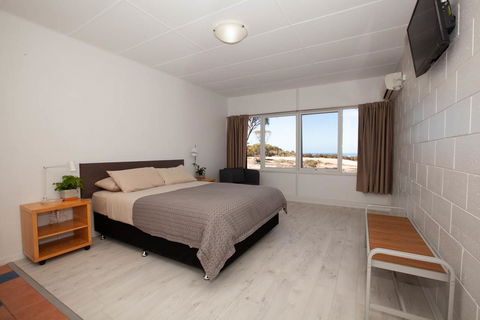 EUCLA MOTOR HOTEL - Winery Find 26