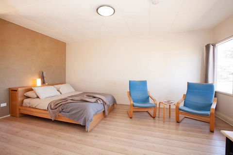 EUCLA MOTOR HOTEL - Winery Find 16