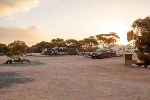 EUCLA MOTOR HOTEL - Winery Find 28