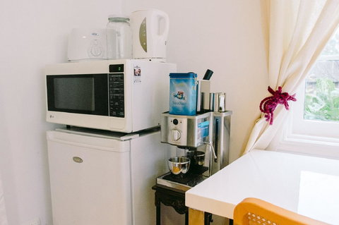 Garden Studio In Cottesloe - Winery Find 4