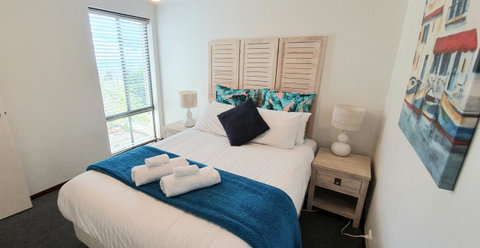 Scarborough Beach Front Resort - Shell Four - Winery Find 6