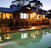 Waikiki Beach Bed and Breakfast - Winery Find