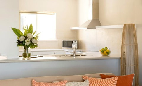 The Marina Hotel - Mindarie - Winery Find 19