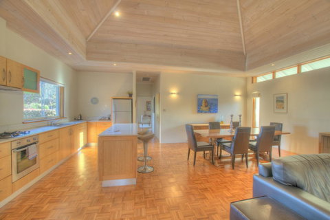 Moana Spa Villas - Prime Yallingup Location - Winery Find 15