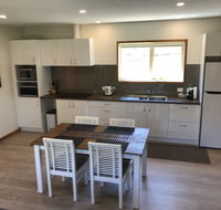 Loma Cottages - Winery Find