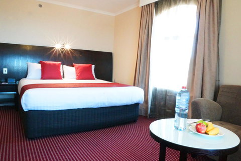 Hotel Grand Chancellor Launceston - Winery Find 17
