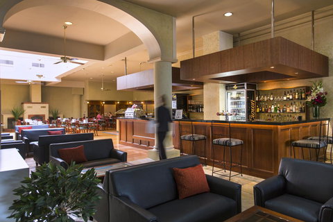 Hotel Grand Chancellor Launceston - Winery Find 9