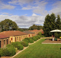 Country Club Villas - Winery Find