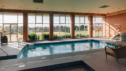 Country Club Tasmania - Winery Find 4