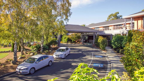 Country Club Tasmania - Winery Find 10
