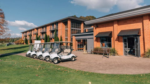 Country Club Tasmania - Winery Find 1