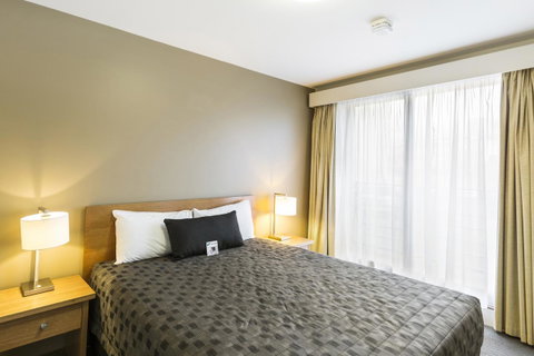 The Old Woolstore Apartment Hotel - Winery Find 18