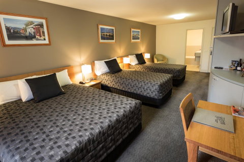 The Old Woolstore Apartment Hotel - Winery Find 30