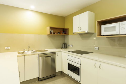 The Old Woolstore Apartment Hotel - Winery Find 16