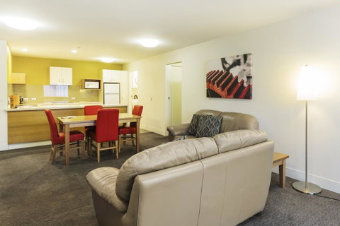 The Old Woolstore Apartment Hotel - Winery Find 19