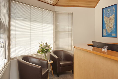 Elphin Serviced Apartments - Winery Find 19