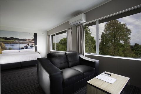 Mercure Launceston - Winery Find 8
