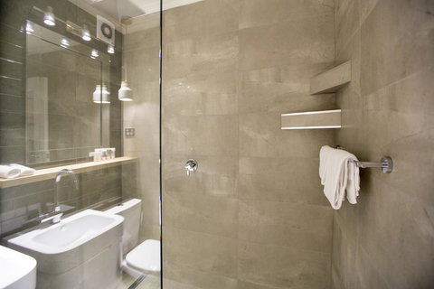 Mercure Launceston - Winery Find 5