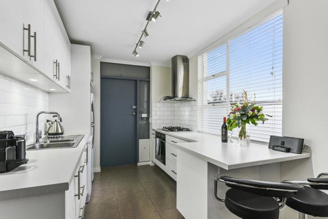 Trinity Hill Apartments - Winery Find 8