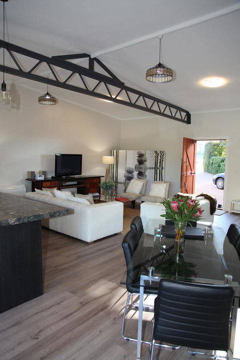The WeareHouse In Deloraine - Winery Find 29