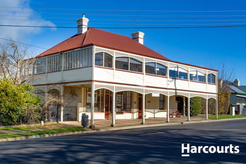 The WeareHouse In Deloraine - Winery Find 1
