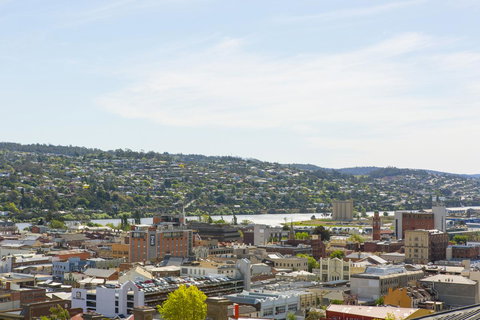 Highbury Apartments - Winery Find 10