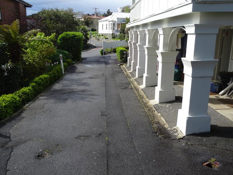 Highbury Apartments - Winery Find 39