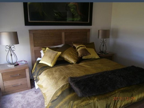 Euphoria House - Winery Find 15