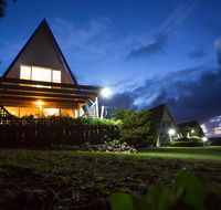 Island Breeze Motel - Winery Find