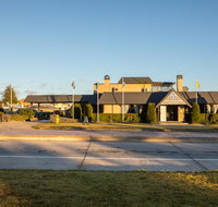 New England Motor Lodge - Winery Find