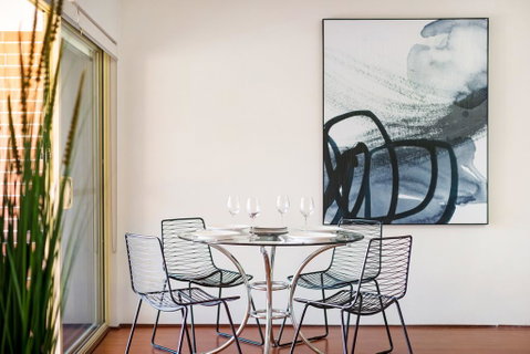 North Ryde Self Contained 2 Bed Apartment (37CULL) - Winery Find 2