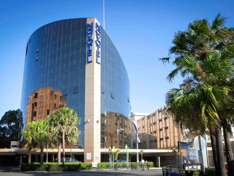 Novotel Sydney Parramatta - Winery Find 0