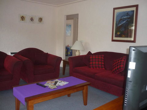 Ocean Drive Apartments - Winery Find 2