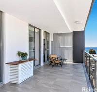 Oceans Edge 8 - 8/5 Campbell Crescent Terrigal - Winery Find