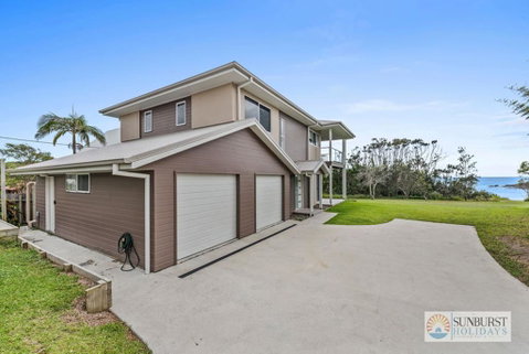 Oceanview Beach Front - Winery Find 3