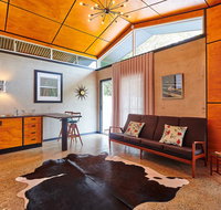 Palm Springs Suite - Winery Find