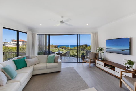 Penthouse Luxe, Sunrise Beach - Winery Find 1
