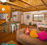 Peppercorn Cabin - Winery Find