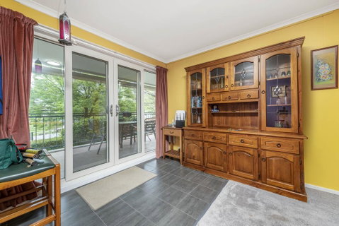 Pet Friendly Home - Pool & Parking - Tennis Court - Winery Find 3