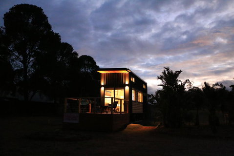 Pink Lake Tiny House - Winery Find 2