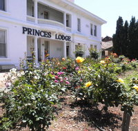 Princes Lodge Motel - Winery Find