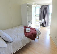 Private modern room - Plaza Building- in City Centre - Winery Find